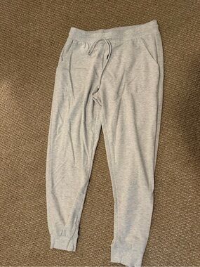 stars above Heather Gray Drawstring Joggers